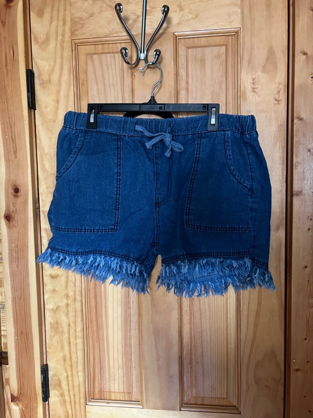 Denim Frayed Hem Women's Shorts - Blue